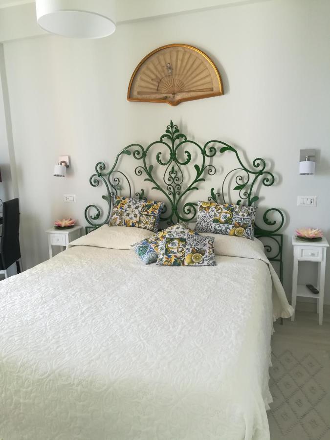 Al Bajah Loft Monovano Con Requisiti Hotel Taormina Exterior photo